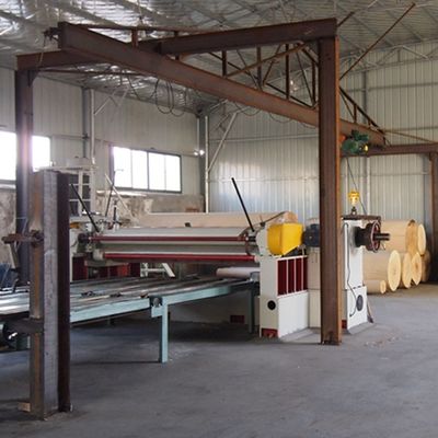 নতুন নকশা পুনর্গঠিত কাঠের ফিনিয়ার ফিনিক্সের লেজ চিত্রের জন্য লাল রঙ হোটেল সজ্জা জন্য 0.45 মিমি